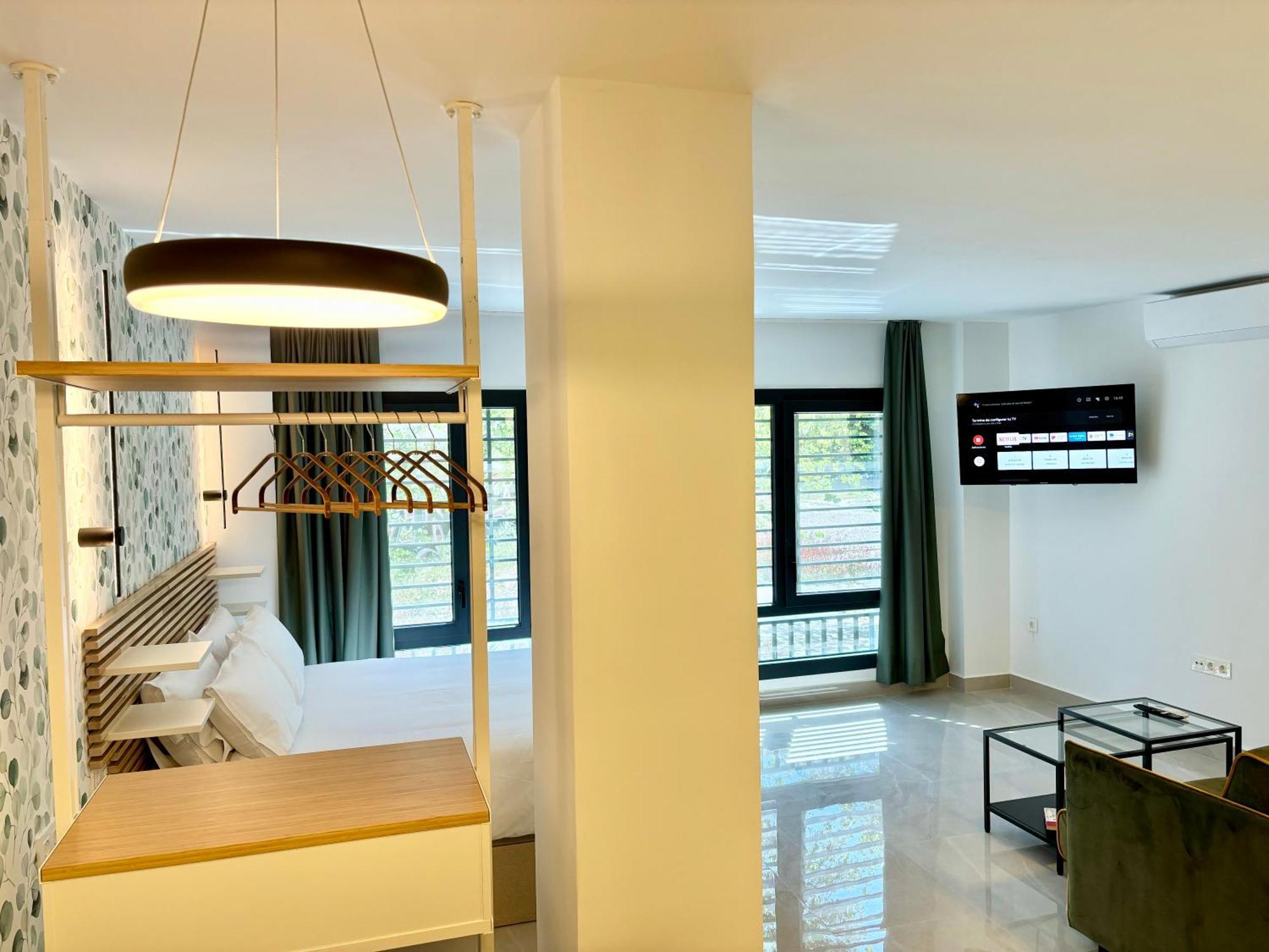 Gulliver Suites Valencia Exterior photo